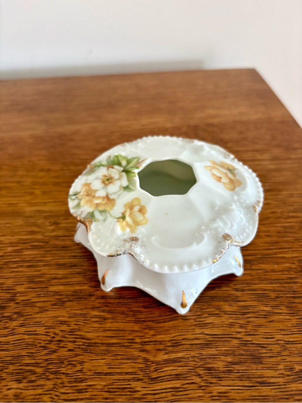 White Porcelain Victorian Floral Hair Receiver with Gold Accents
